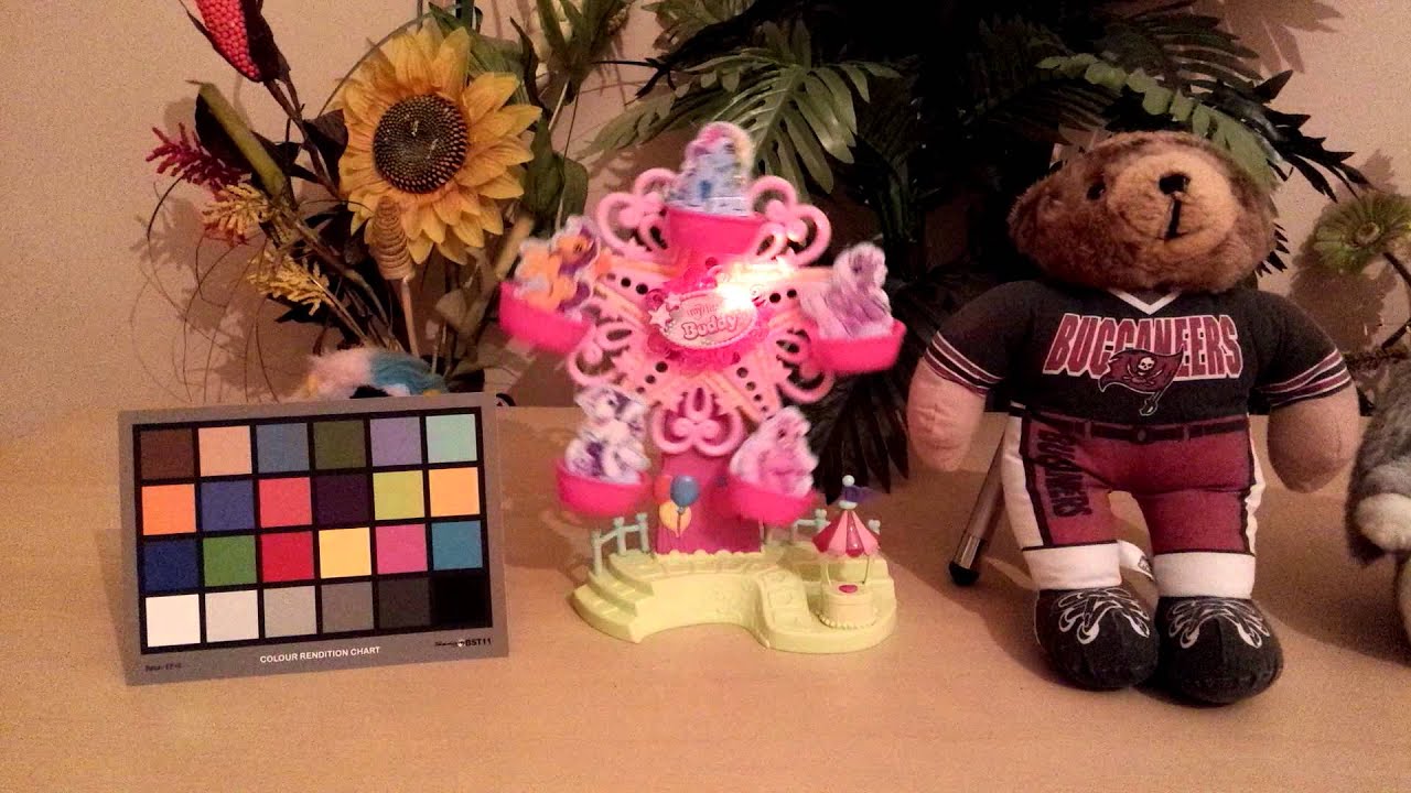 Oppo R819 Indoor Sample Video