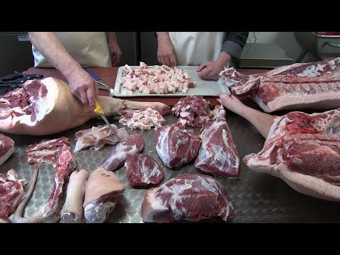Butchering a Whole Pig - Miss Ellie