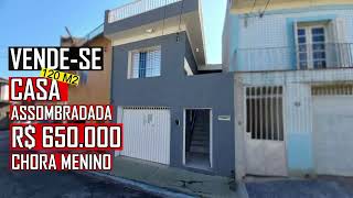 Casa assobradada com 120m² na região do Chora menino, 2 dormitórios, sala ampla, 2 vagas