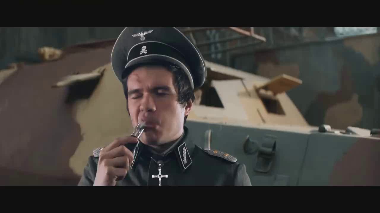 Мужики в форме бэдкомедиан. Бэдкомедиан т 34. BADCOMEDIAN т34. [BADCOMEDIAN] - Т-34 (Притяжение нацистов). Т34 Притяжение нацистов