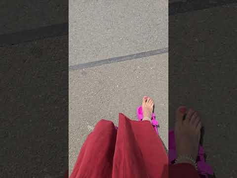 Smelly feet london