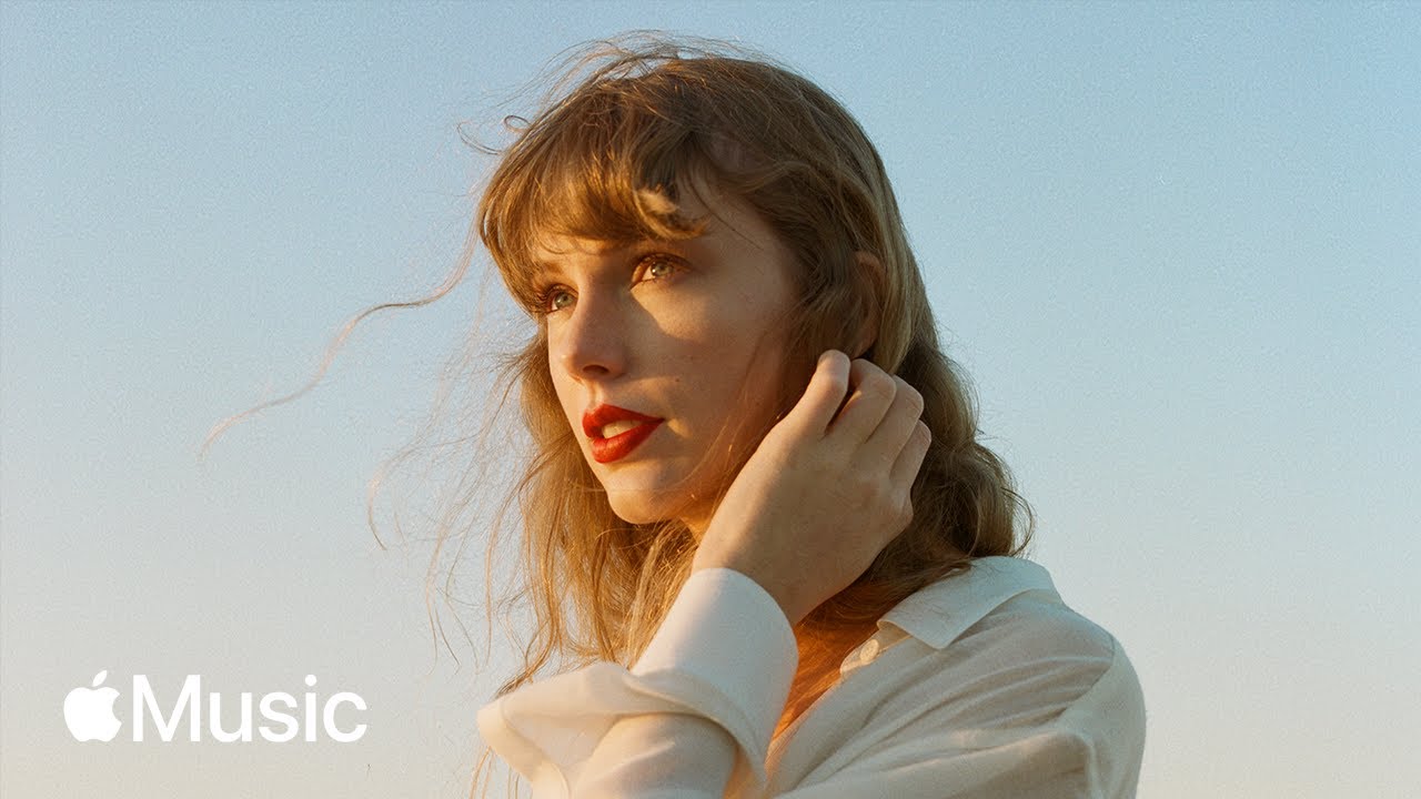 Apple Music Artist of the Year: Taylor Swift