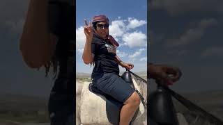 Binti Mdogo Anaeingiza Pesa Nyingi Akiwa Mapumzikoni Dubai