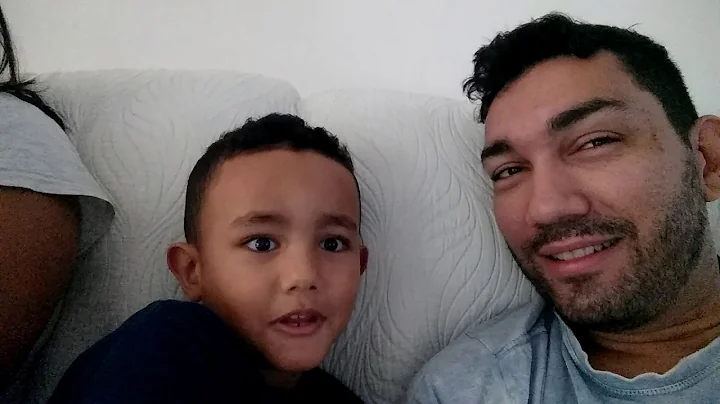Primeiro vdeo do Arthur Orlando no YouTube.