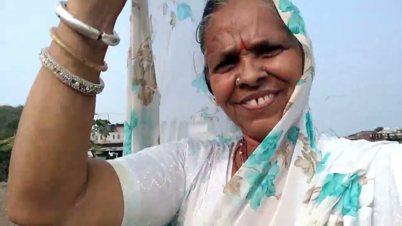 आज तो खूब सारा गीत गया और छाछ भी करी 🙂 गट्टा भुवाजी री दिनचर्या 🙂❤️🙏