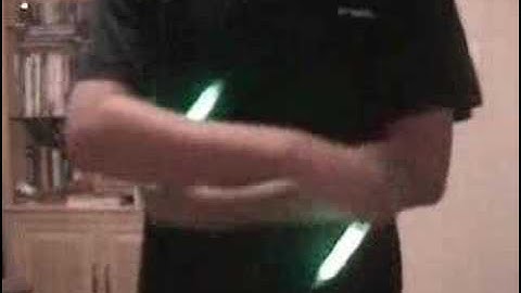 Glowsticking Tutorial by Glowsticking.com