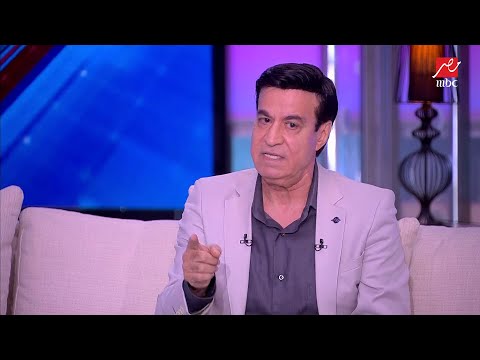 ياسمين عز ليه قولت ان مصطفى كامل رجل المرحلة في نقابة الموسقيين حلمي عبدالباقي عشان ايده نضيفه