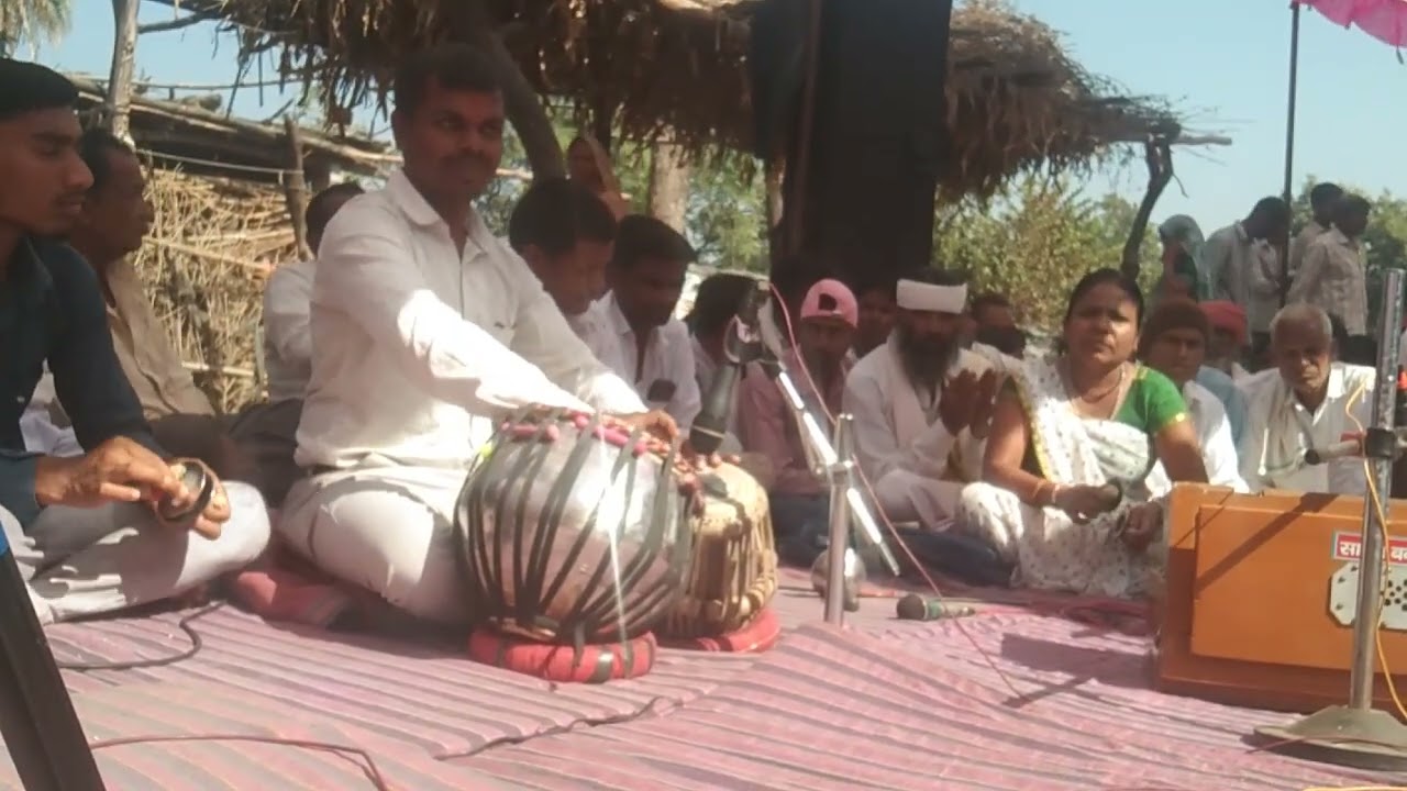 || 1 || ઘોડો જેર ભજનિ કેવલ સાહેબ સખી આજે રે સાહેબ ઘેર આવીયા