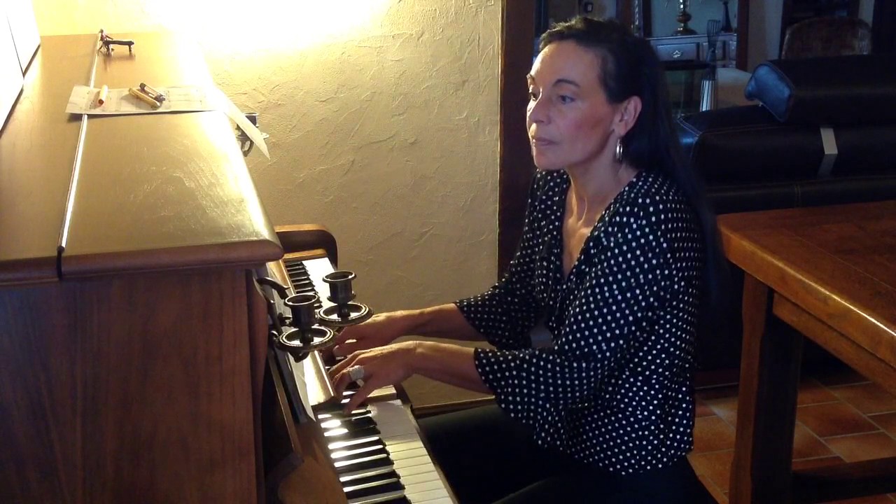 Véronique Sanson Et Je L Appelle Encore " Et je l'appelle encore " de Véronique Sanson - YouTube
