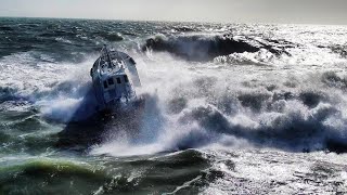 Pilot boat 'Balblair' rough weather sea trials. Safehaven Marine