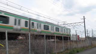 [ギャップが凄い]東海道線E231系+E233系 辻堂付近を通過