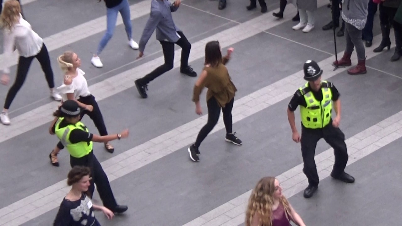 West Midlands Grand central  flash mob 26 11 16