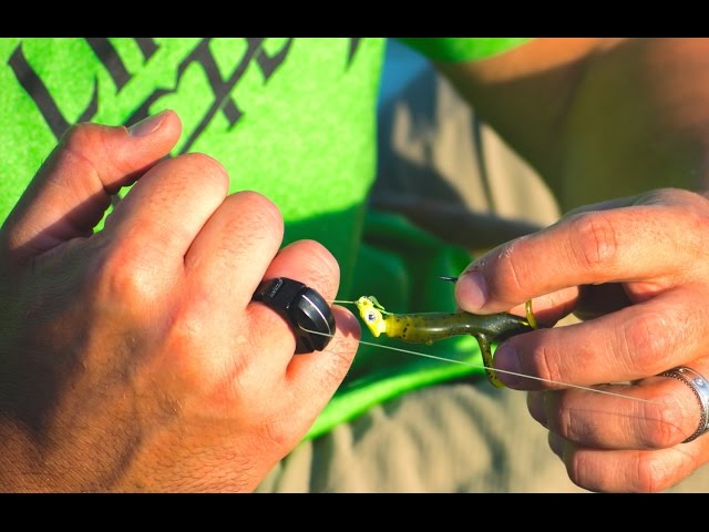 Cut 100lb Braid With Your Finger? -- Line Cutterz (iCast 2015) 