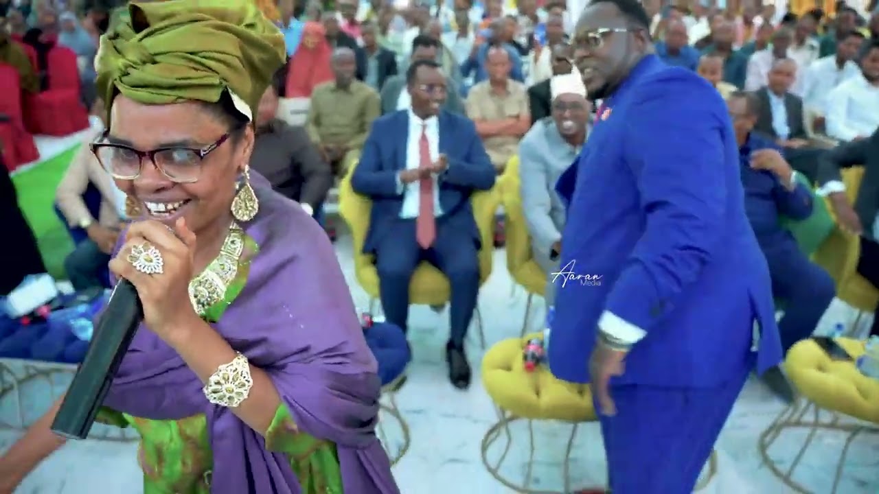 Hees Cusub fanaanada Shiniyey U qadeey Wasiirka Cusub ee Wasarada Warfaafinta Kgs