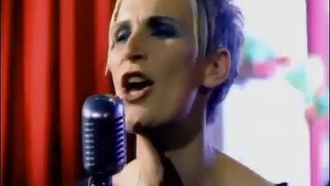 Chumbawamba - Amnesia