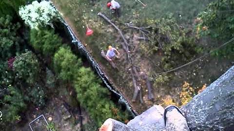 crazy  commercial for Verizon indestructible G