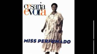 Vignette de la vidéo "CESARIA EVORA   SODADE Album Miss Perfumado"