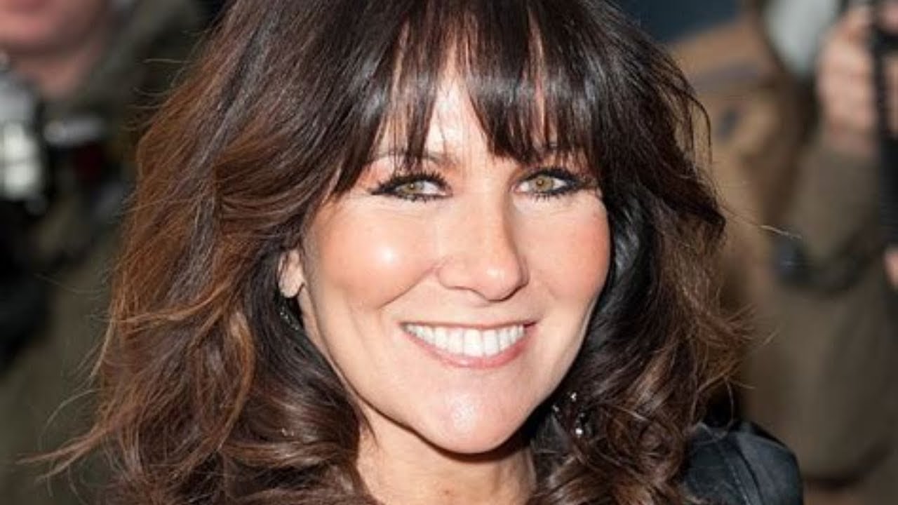 Linda Lusardi In G-Strlng Will Leave You Speechless!