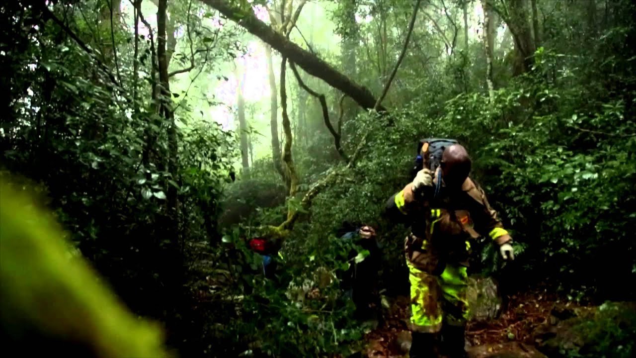 Centrum® Guardians 2013 - Mountain Search and Rescue Operation - YouTube