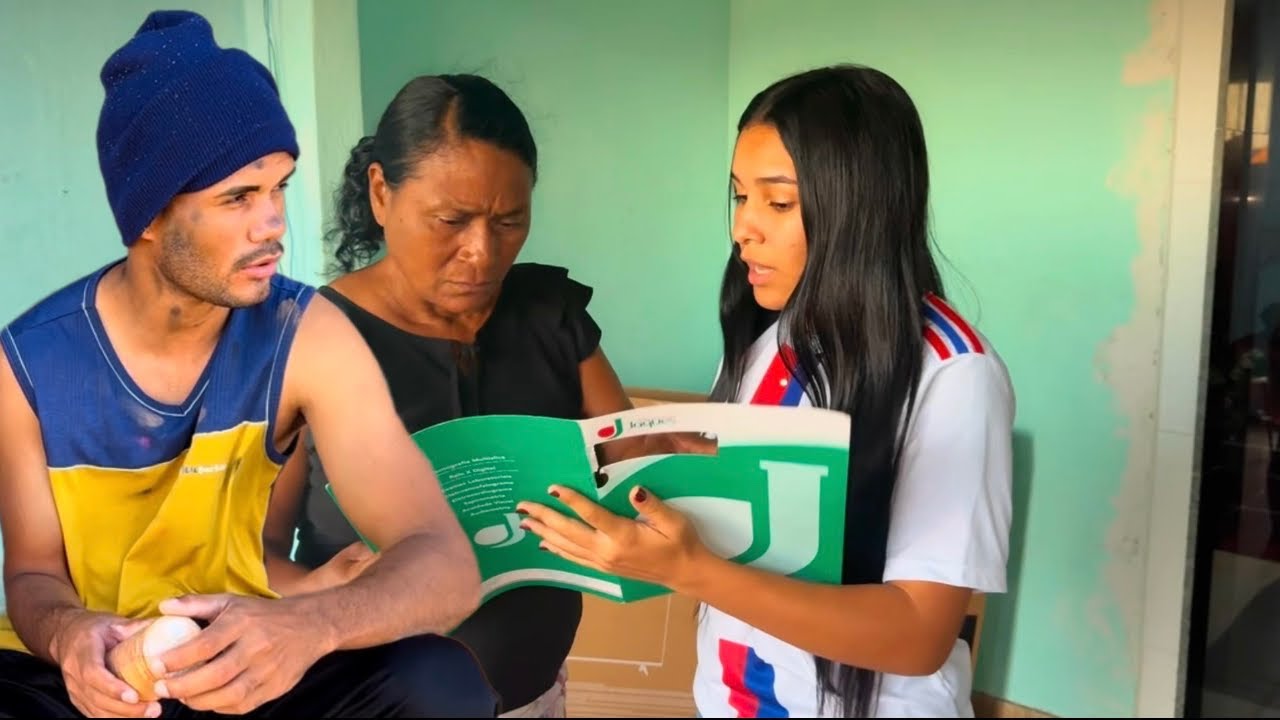 Morador De RUA Salva A Vida De Mulher Que lhe HUMILHOU🥺