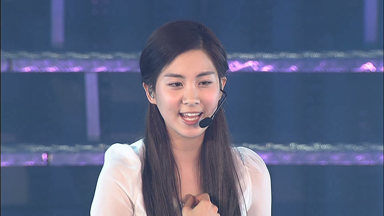 Girls' Generation Asia Tour Into the New World Part 2 (1080p) 