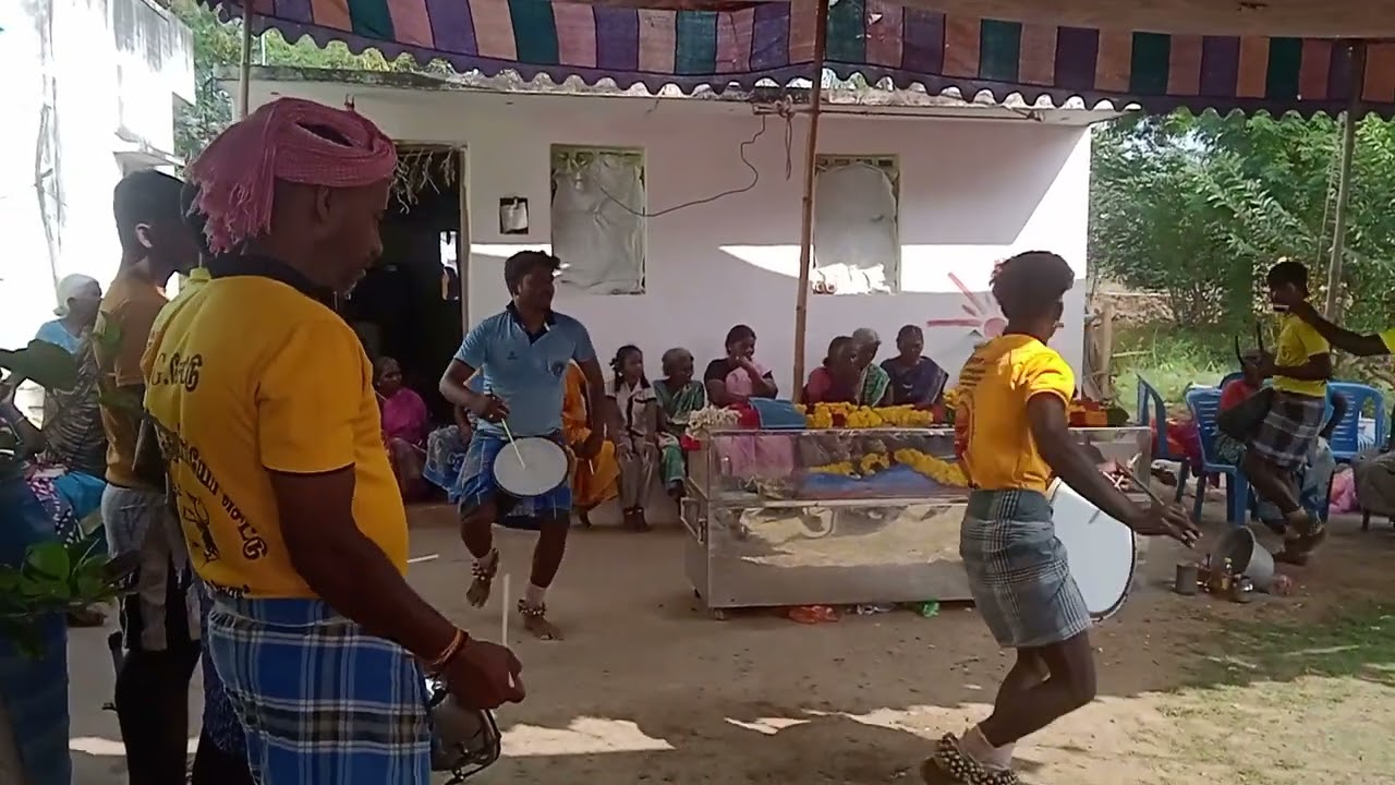 கோவிந்தன்டோரியோசெட்டுமேளம்கரடிசித்தூர்இன்றையநிகழ்ச்சி. மூங்கில்பாடி9952487935