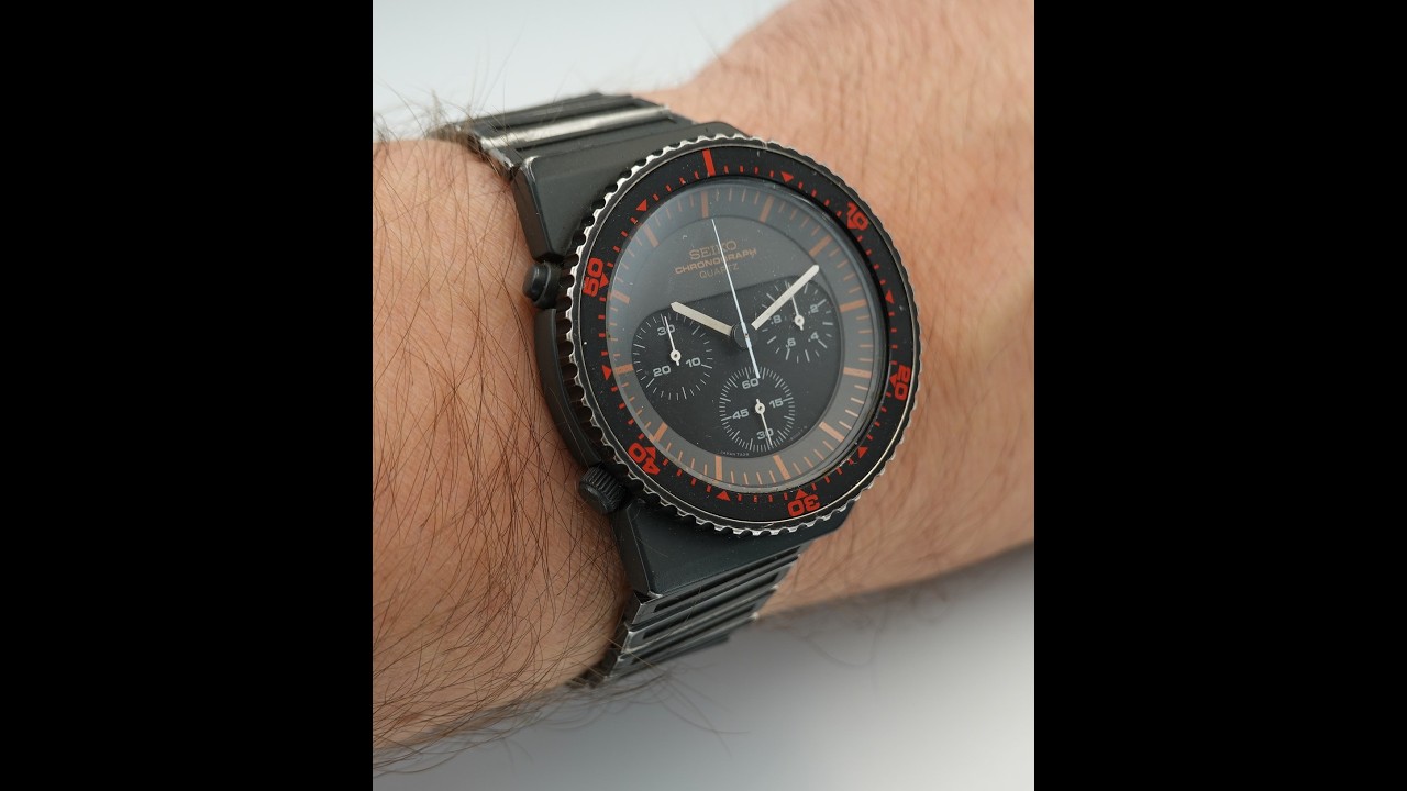 1983 Seiko 7A28-6000 'Bishop' men's asymmetrical vintage
