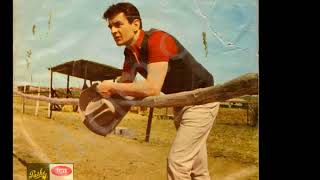 Video thumbnail of "Alpay - Sen sevme beni"