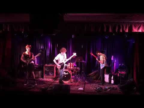 “Sacrilicious” Chloe Likes Olivia live @ Kennet Flash