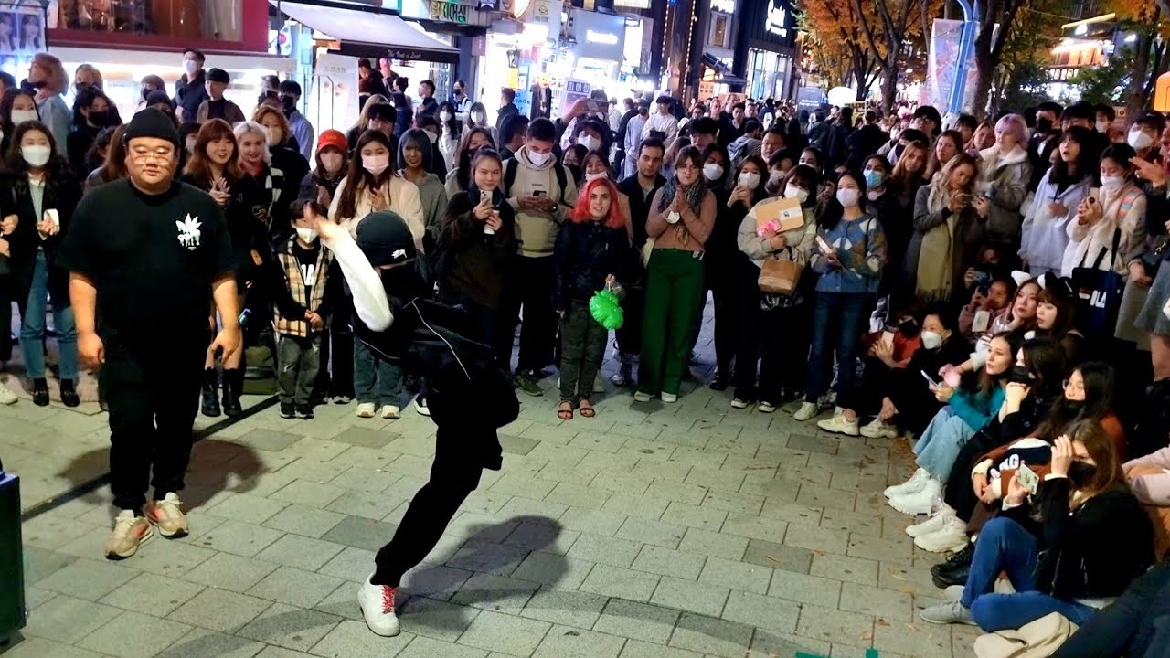 FRIDAY. JANGWOO. DYNAMIC CAPTIVATING. HONGDAE BUSKING.