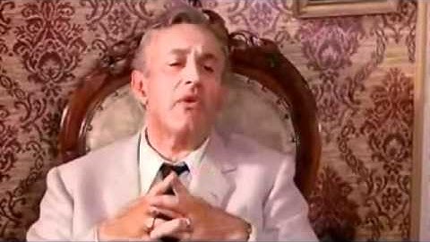 IL GIORNO DELLA CIVETTA - Uomini, mezz'uomini, ominicchi, ruffiani e quaquaraquà.