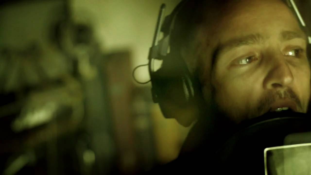 LMNO & The Six Foot Trolls - "I'm Committed"