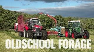CLASSIC KIT and CLOSE COMMUNITY... Silage in the Dales!