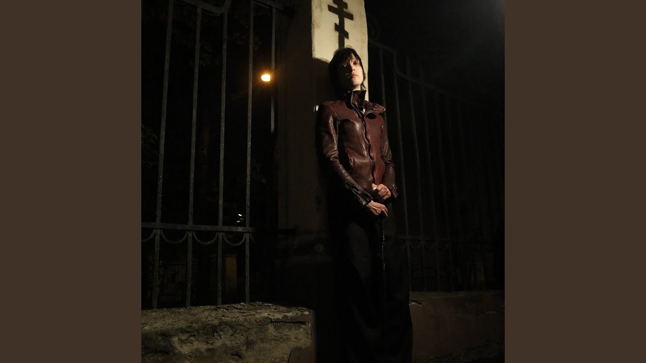 Watch Lee McQueen on YouTube Watch Lee McQueen on YouTube