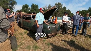 Farm Auction: 124 Vintage Cars and Trucks part 2