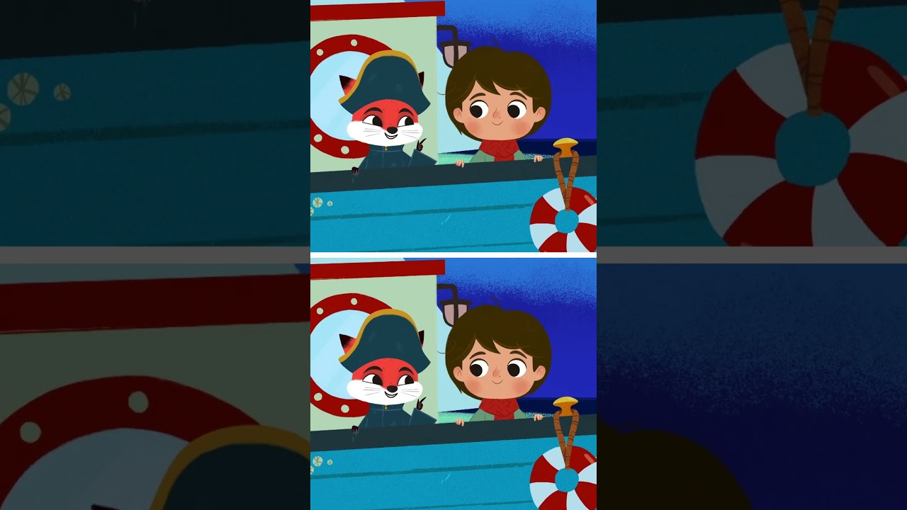 Wow, the water is lighting up✨🌊 Glowing ocean magic 