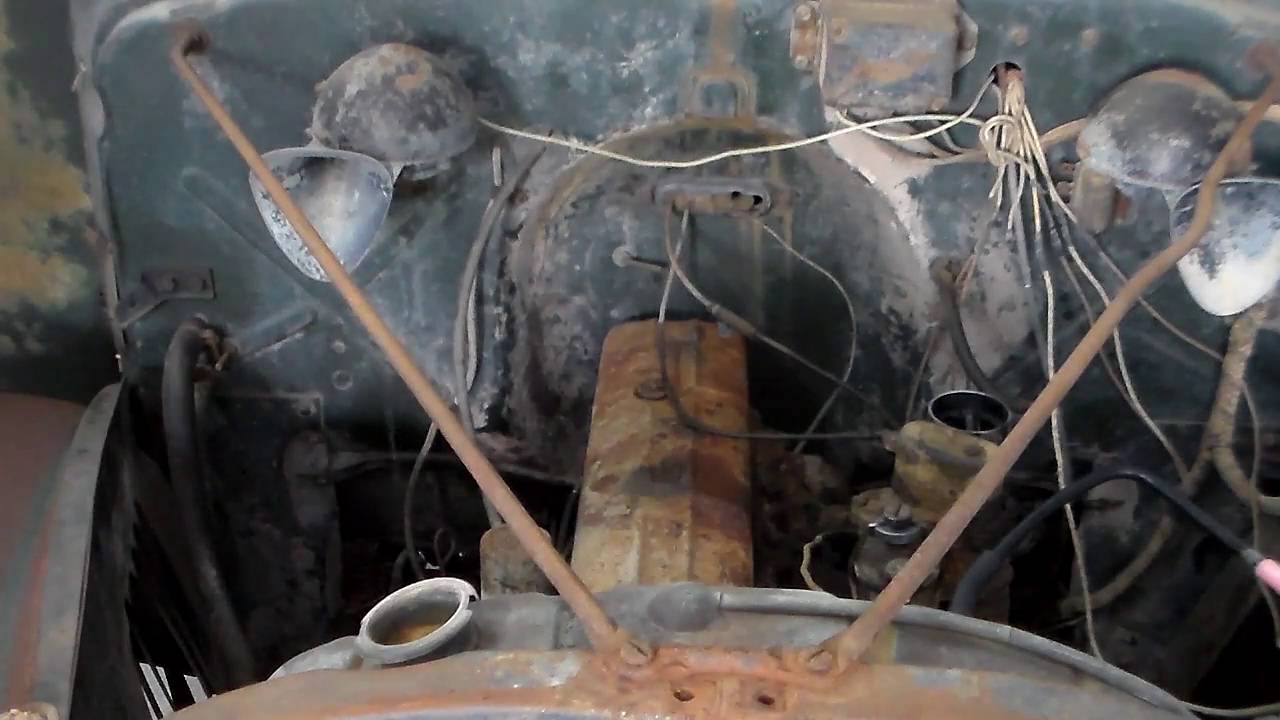 The 42 chevy made a little smoke but after 30 year not bad. - YouTube