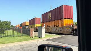 CSX pulling a intermodal 