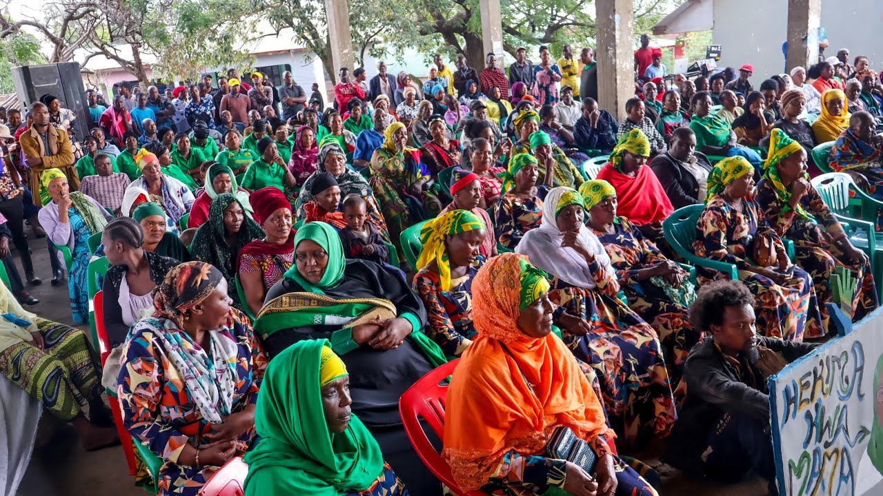 WANANCHI WA MONDULI MJINI WAPATA MAJIBU YA MASWALI YAO. TAA ZABARABARANI KULETWA MARA MOJA.