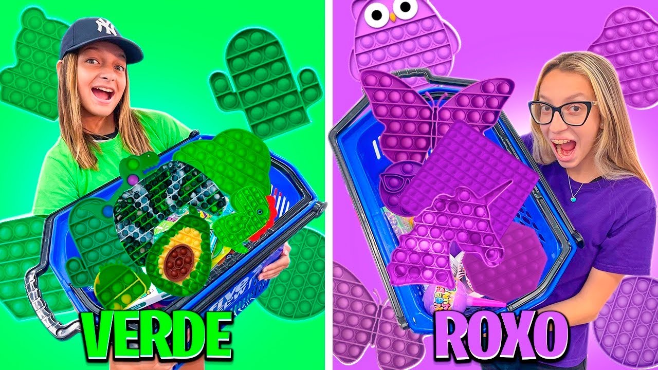 COMPRINHAS DE FIDGET TOYS VERDE VS ROXO / ft. @FamilyFun5