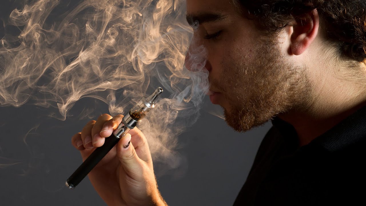 electronic cigarette video Juul launches Bluetooth-connected e-cigarettes 410+ Vape Products Stock Videos