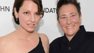 k.d. Lang Biography - History of k.d. Lang in Timeline