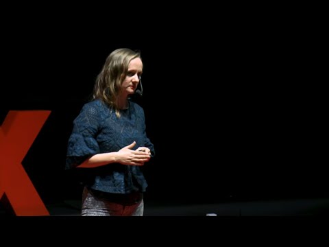 Cómo hacer la diferencia con sólo creer en alguien | Tessa Henwood-Mitchell | TEDxUCBCochabamba
