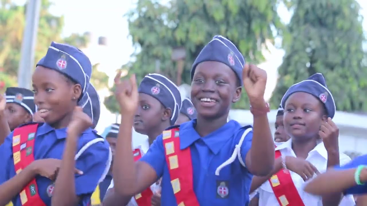 PCEA MAKUPA CHURCH BOYS & GIRLS BRIGADE SONG DANCE VICTORY IS MY NAME SINACH FT ISRAEL HOUGHTON