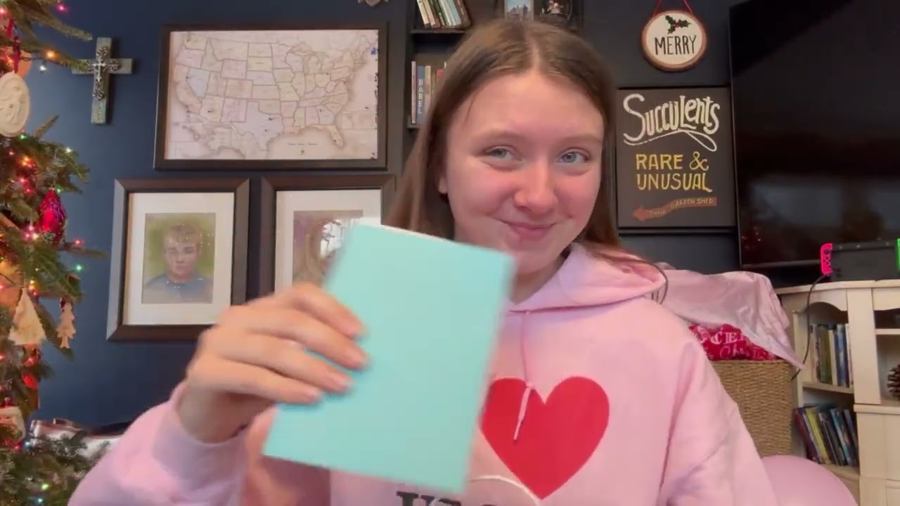 Malia’s 19th Birthday (Gift Haul) 