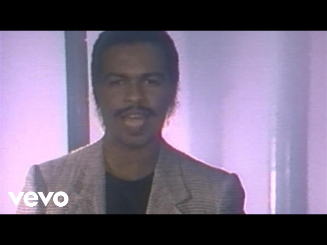 Ray Parker Jr. - I Still Can't Get Over Loving You
