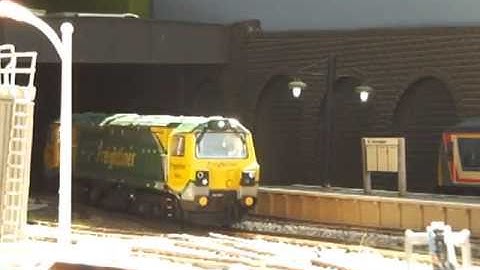 Bachmann Class 70 with DCC Olivias Trains sound arrives at Oaks Park