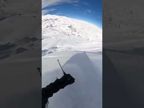 Dominique Ohaco rippin it up!⛷️ 🎥 remix IG domiohaco