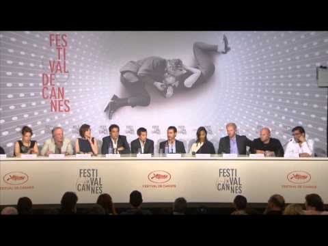วีดีโอ: Marion Cotillard และ Zoe Saldana นำเสนอ Blood Ties ในเมือง Cannes