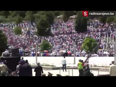 Napad na Aleksandra Vučića u Potočarima